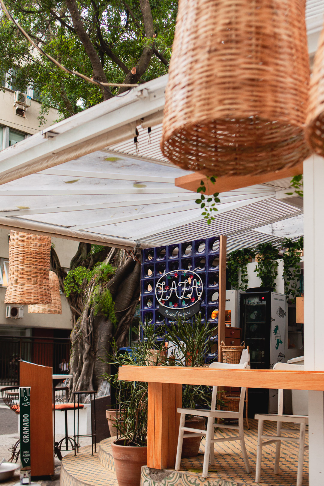 Zazá Bistrô Tropical